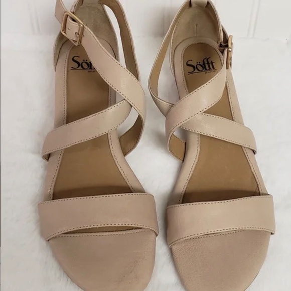 Sofft Womens Innis Color: Summer Blush 10 Neutral low heel - Picture 2 of 5